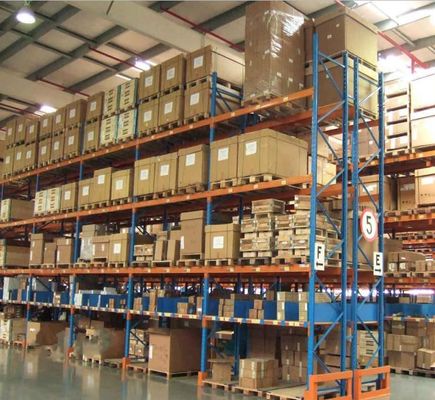 2500kg μεσαίας ισχύος χάλυβας που τοποθετεί σε ράφι τα γαλβανισμένα βιομηχανικά Cantilever ράφια
